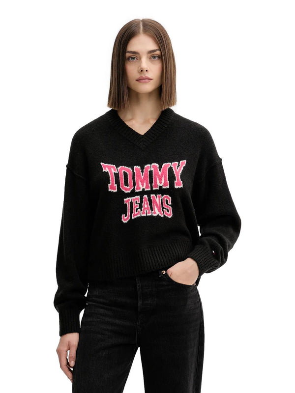 ΓΥΝΑΙΚΕΙΟ ΠΟΥΛΟΒΕΡ TOMMY JEANS VARSITY V-NECK SWEATER