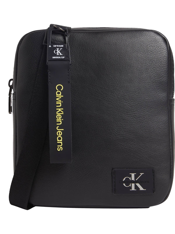 ΑΝΔΡΙΚΟ ΤΣΑΝΤΑΚΙ ΩΜΟΥ CALVIN KLEIN TAGGED REPORTER18